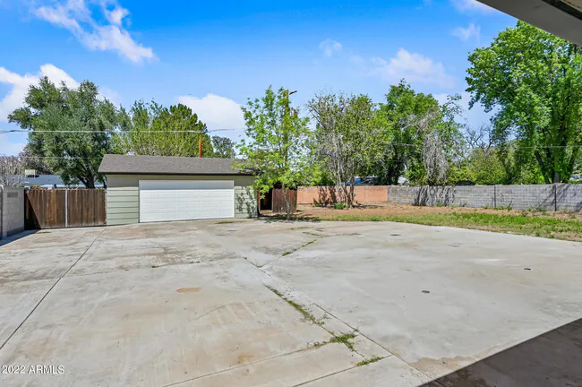 1226 W Rancho Dr Phoenix, AZ 85013 photo 4