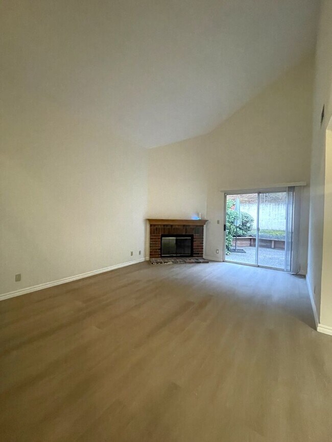 34617 Winslow Terrace Fremont, CA 94555 photo 2