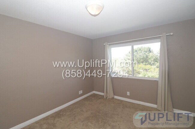15436 Las Manzanitas Rd Ramona, CA 92065 photo 5