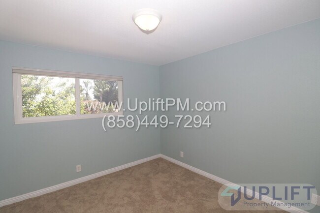 15436 Las Manzanitas Rd Ramona, CA 92065 photo 3