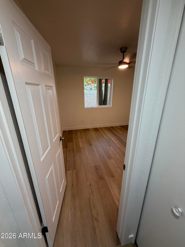 510 W University Dr Tempe, AZ 85281 photo 4