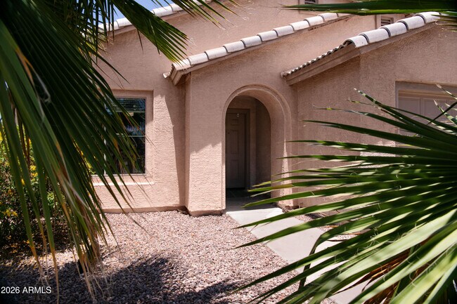 7316 W Cordes Rd Phoenix, AZ 85043 photo 2
