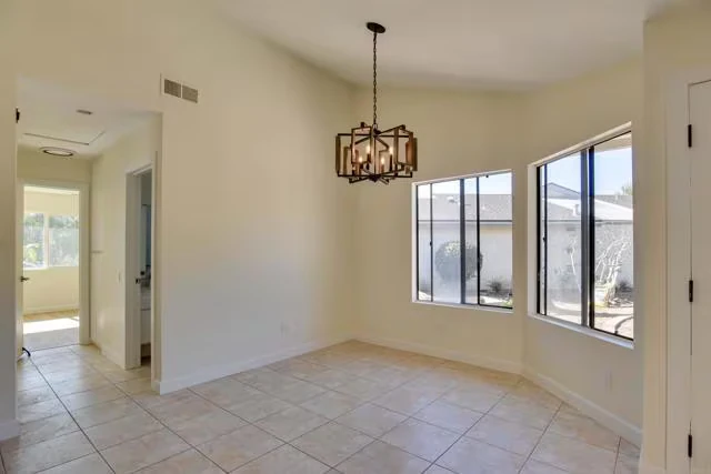 3333 Vivienda Cir Carlsbad, CA 92009 photo 4