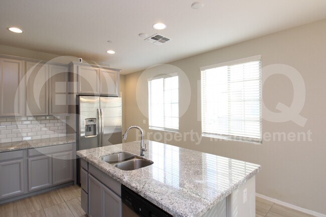 1731 E Dogwood Ln Gilbert, AZ 85295 photo 4