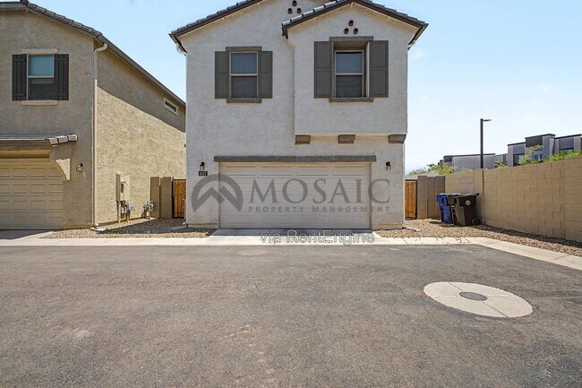 8317 E Impala Ave