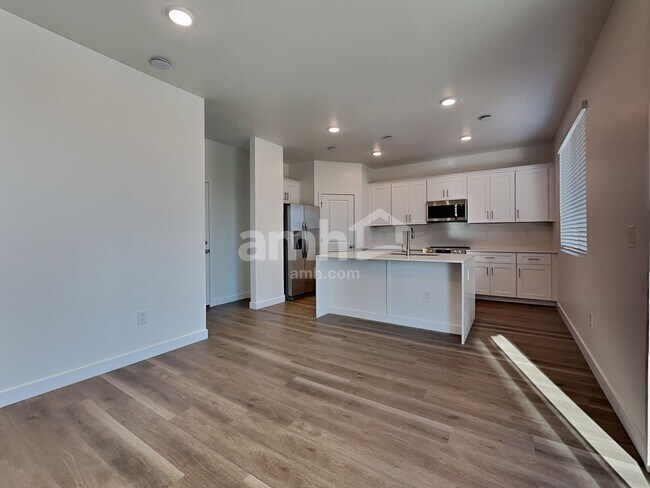 4536 S 98th Ln Tolleson, AZ 85353 photo 4