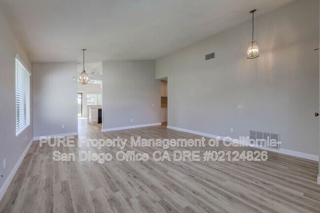 8891 Pipestone Way San Diego, CA 92129 photo 4