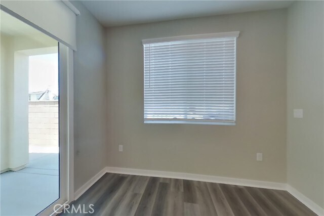 29423 Cumaru Ct Winchester, CA 92596 photo 2