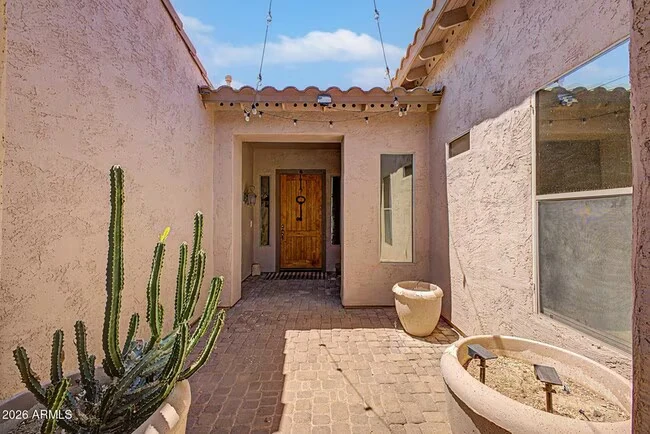 2316 W Villa Cassandra Dr Phoenix, AZ 85086 photo 3
