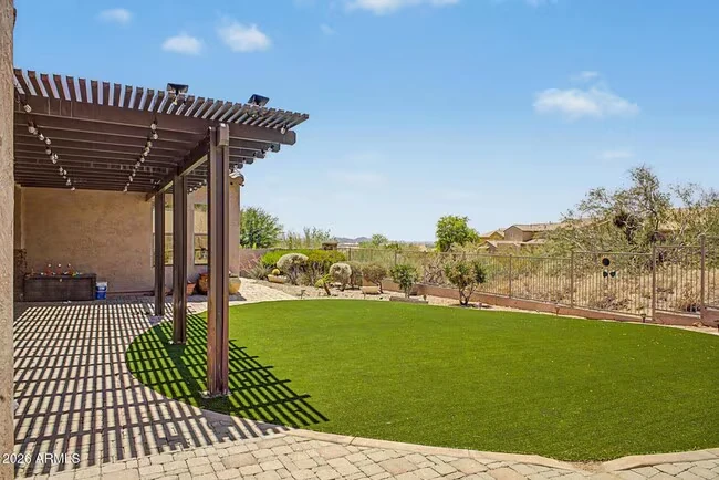 2316 W Villa Cassandra Dr Phoenix, AZ 85086 photo 5