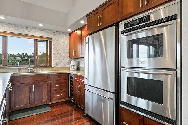 2409 Cambridge Ave Encinitas, CA 92007 photo 4
