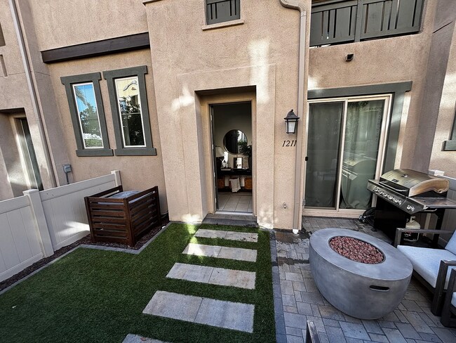 1211 Via Lucero Oceanside, CA 92056 photo 2