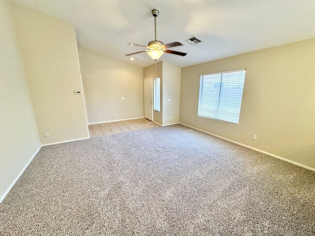 310 S 126th Ave Avondale, AZ 85323 photo 4