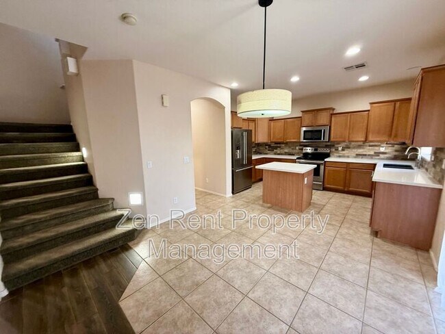3870 S Laurel Way Chandler, AZ 85286 photo 4