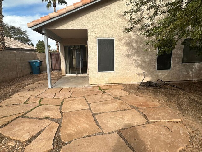 759 W Constitution Dr Gilbert, AZ 85233 photo 4