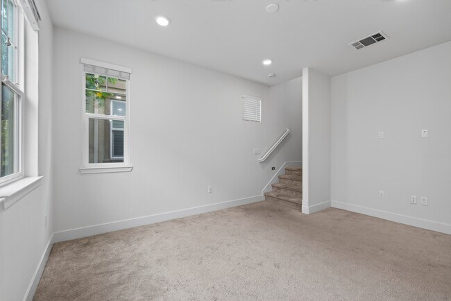 2823 Alliston Loop Dublin, CA 94568 photo 4