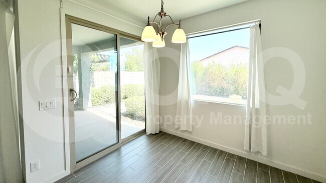 11225 E Ulysses Ave Mesa, AZ 85212 photo 5