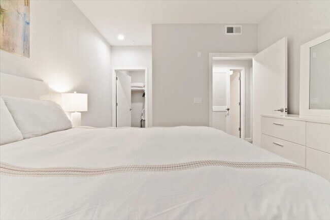 1255 Pear Ave Mountain View, CA 94043 photo 5