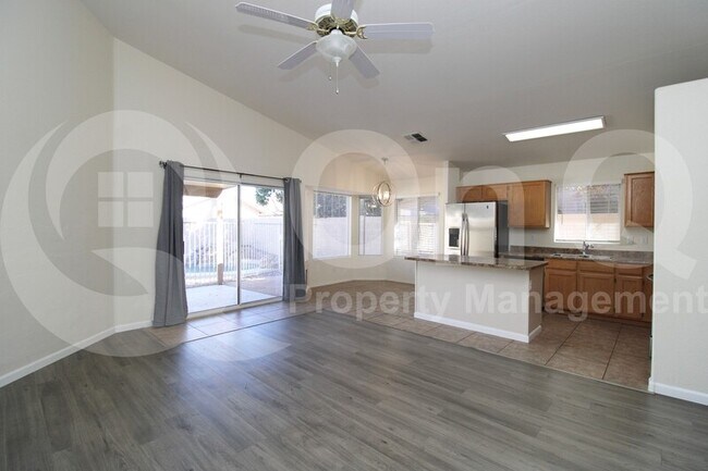 656 W Nopal Ave Mesa, AZ 85210 photo 5