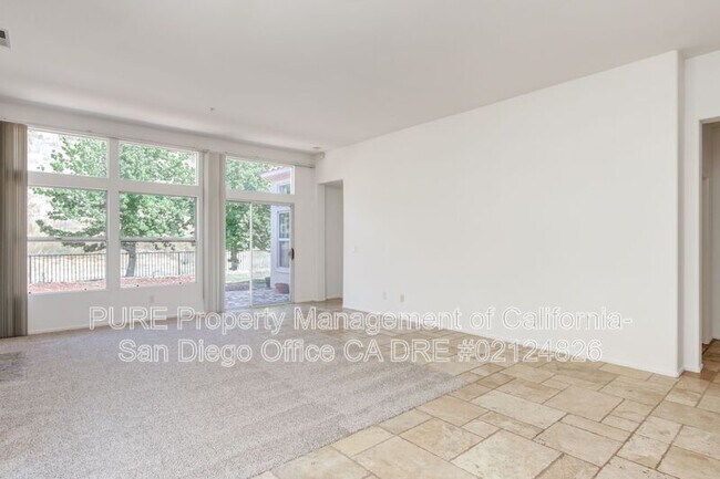 2449 Fallbrook Pl Escondido, CA 92027 photo 3