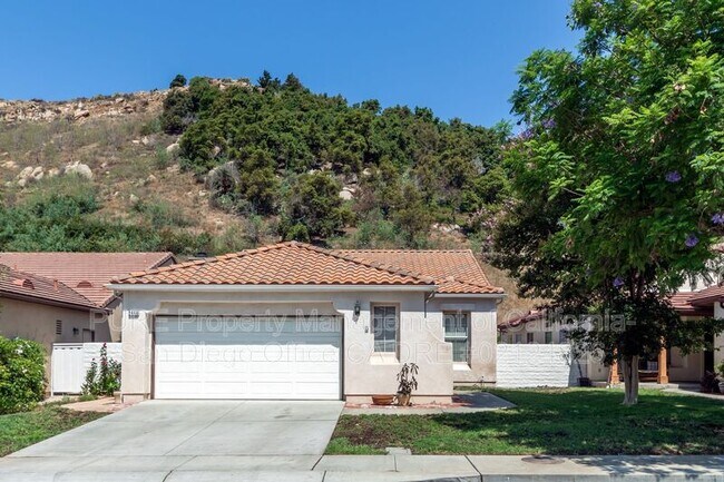 2449 Fallbrook Pl Escondido, CA 92027