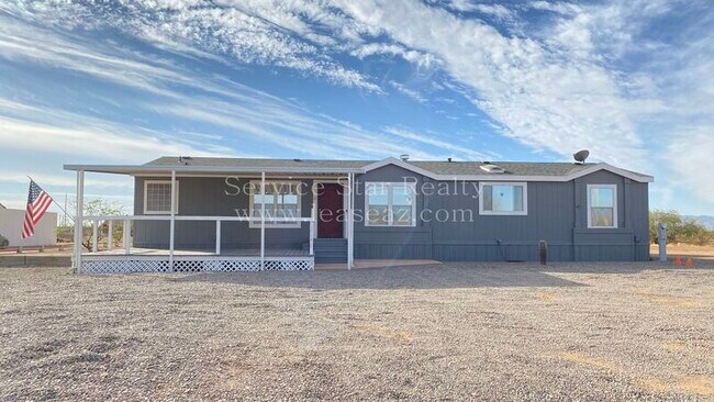 18143 W Morning Vista Ln Surprise, AZ 85387 photo 4