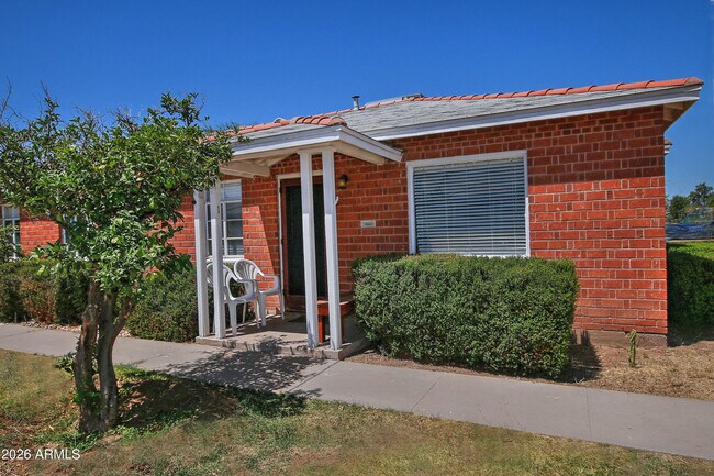 1923 W Earll Dr Phoenix, AZ 85015 photo 5