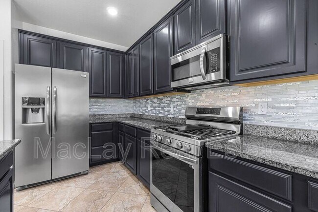 3263 S Miller Dr Chandler, AZ 85286 photo 4