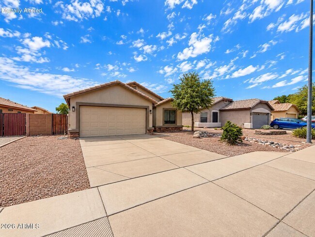 Nice 3 Bedroom 2 Bath Move In Ready! photo 3