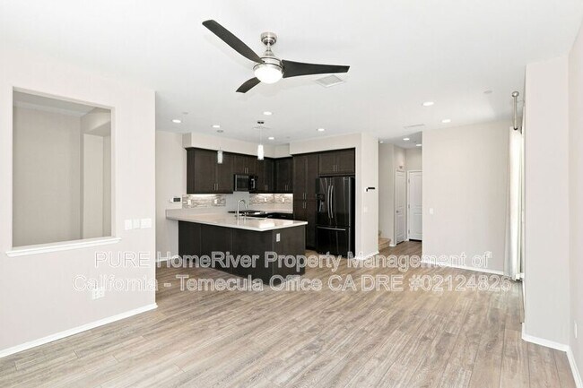 45576 Calle Luna Temecula, CA 92592 photo 4