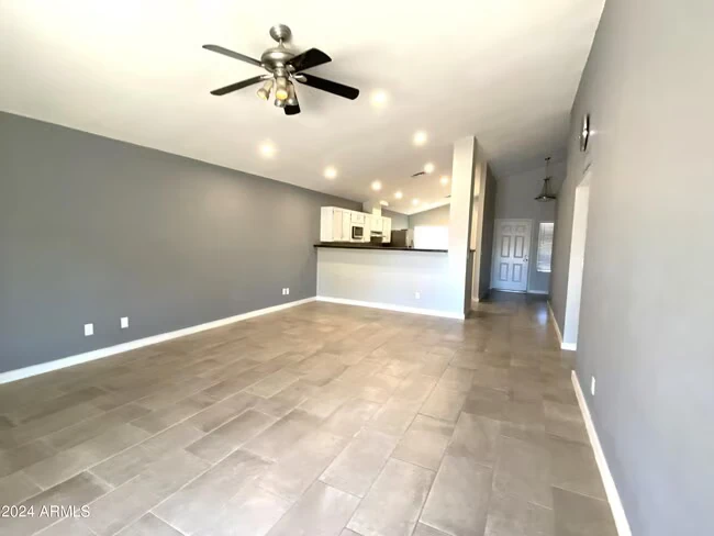 1365 N 87th St Scottsdale, AZ 85257 photo 4