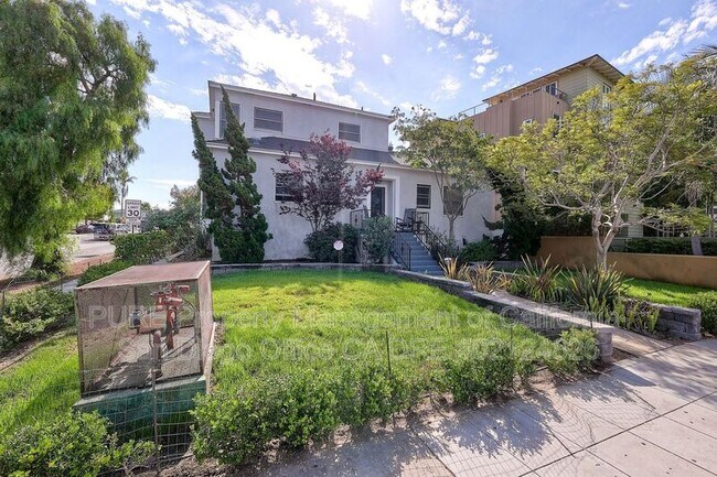 1106 4th St Coronado, CA 92118 photo 2
