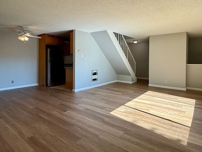 4415 Norwalk Dr photo 5