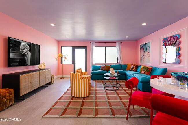7510 E 1st St Scottsdale, AZ 85251 photo 2