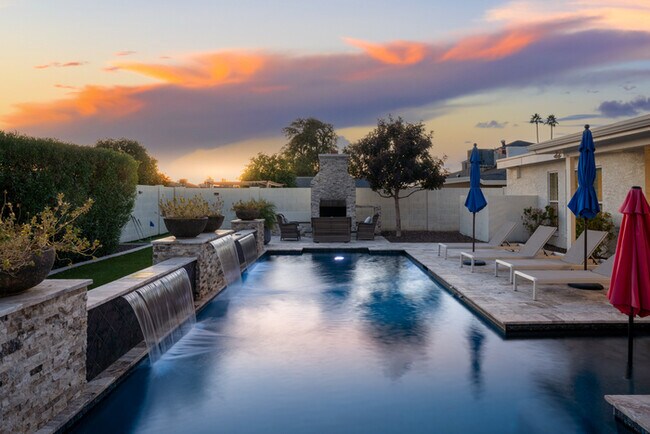 1757 E Hackamore St Mesa, AZ 85203 photo 2