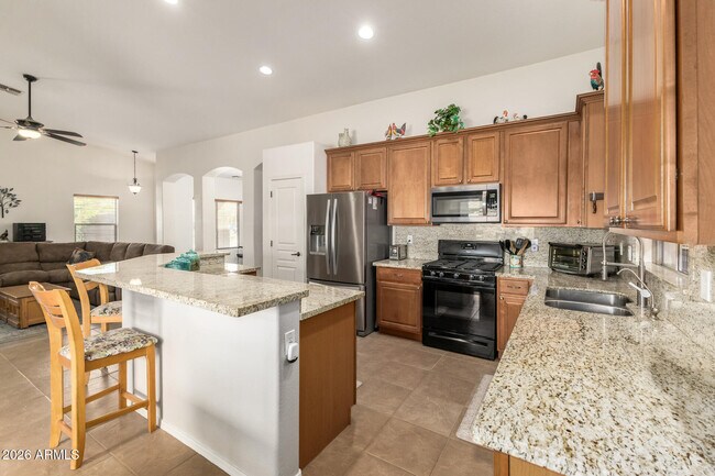 44296 W Desert Plant Trail Maricopa, AZ 85139 photo 2