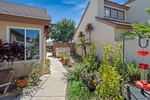 919 Sendero Ave Escondido, CA 92026 photo 3