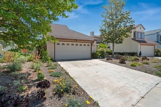 919 Sendero Ave Escondido, CA 92026