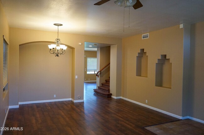 541 N Danielson Way Chandler, AZ 85225 photo 4