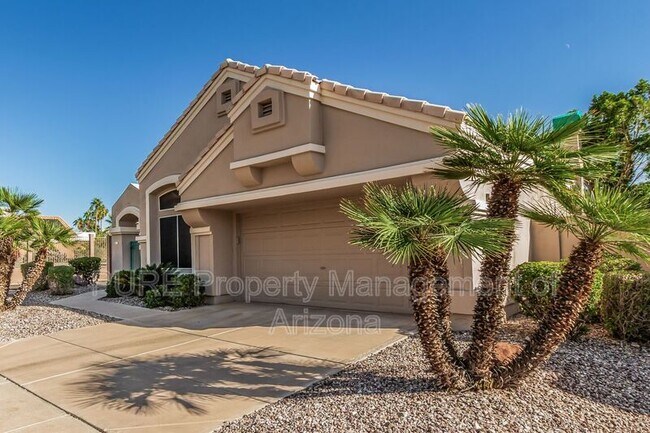 1143 E Hiddenview Dr Phoenix, AZ 85048 photo 4