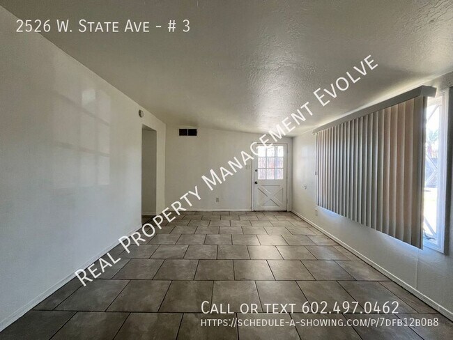 2526 W State Ave Phoenix, AZ 85051 photo 4