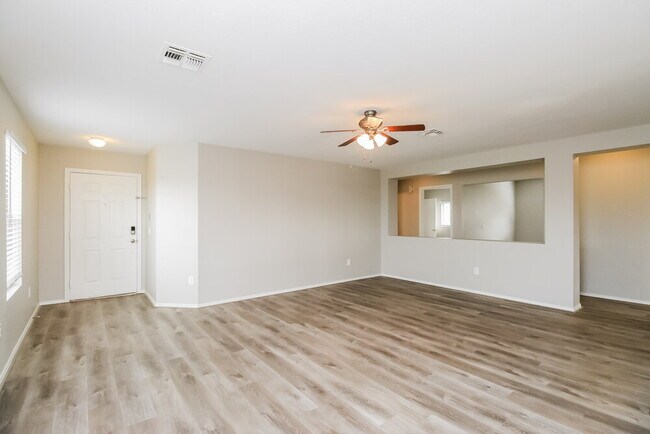 11213 E Quarry Ave photo 5