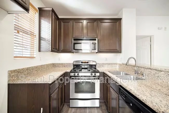 31190 Strawberry Tree Ln Temecula, CA 92592 photo 5