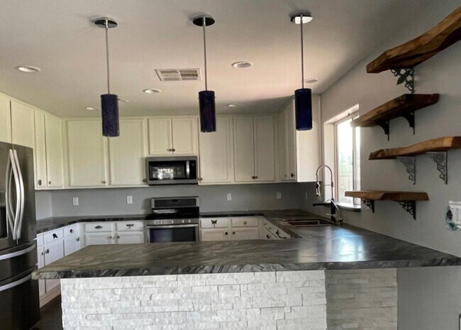 30502 N 128th Ln Peoria, AZ 85383 photo 5