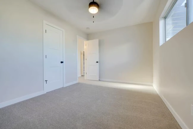 4358 38th St San Diego, CA 92105 photo 5