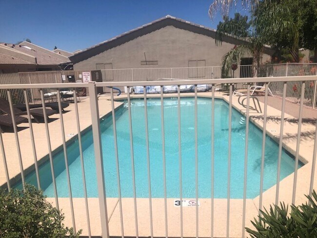 64 N 63rd St Mesa, AZ 85205 photo 3