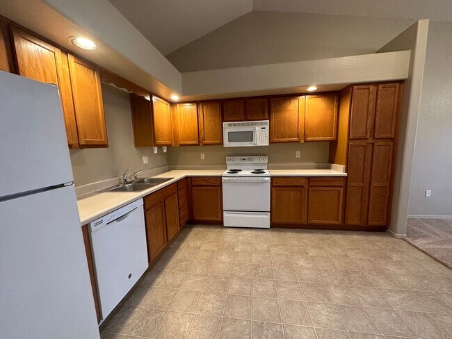 64 N 63rd St Mesa, AZ 85205 photo 4