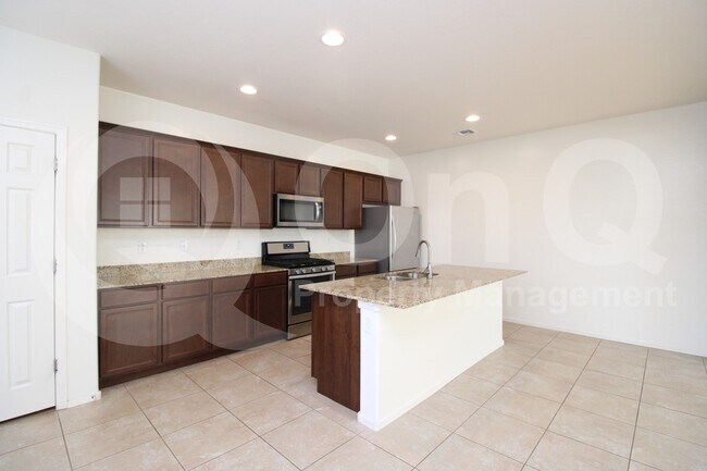 222 N 56th Pl Mesa, AZ 85205 photo 4