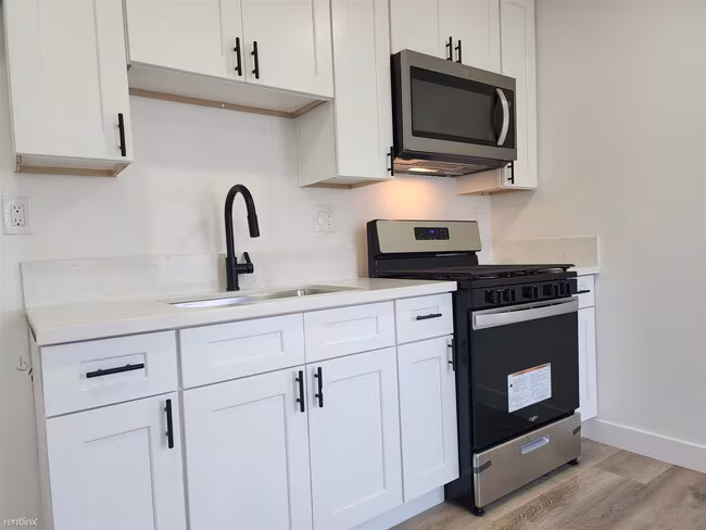 1830 Newton Ave San Diego, CA 92113 photo 2