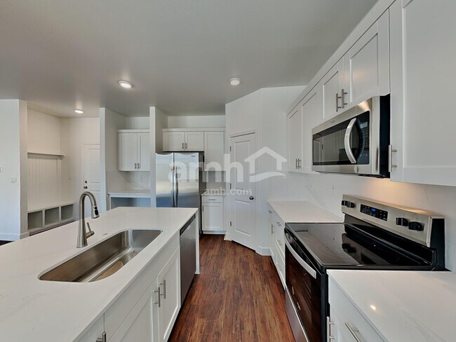 17116 W Townley Ave photo 5